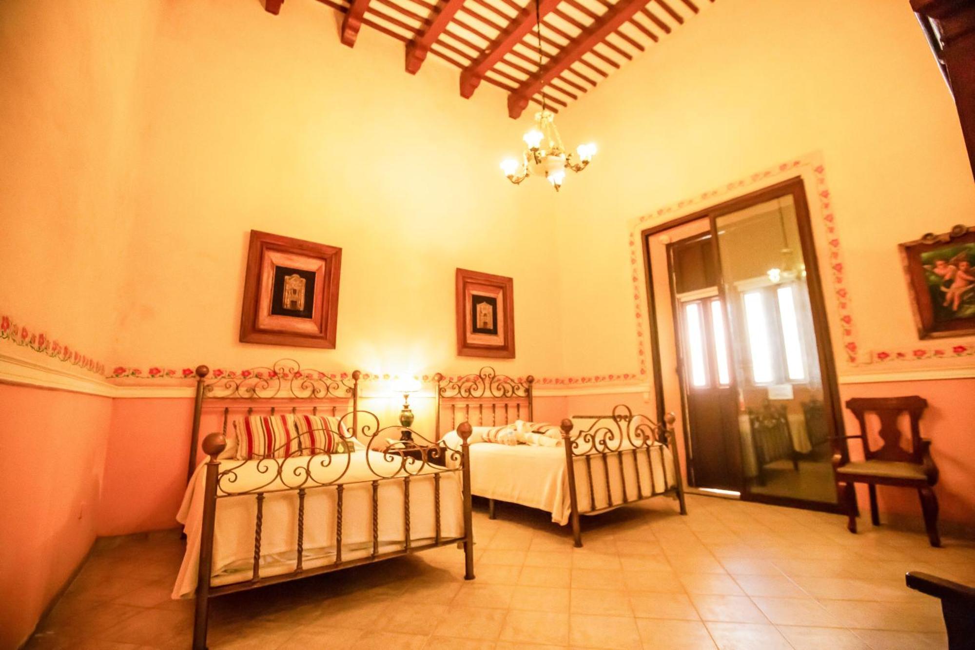 Suite Deluxe 2 double beds & garden view,1553849563:JPEG