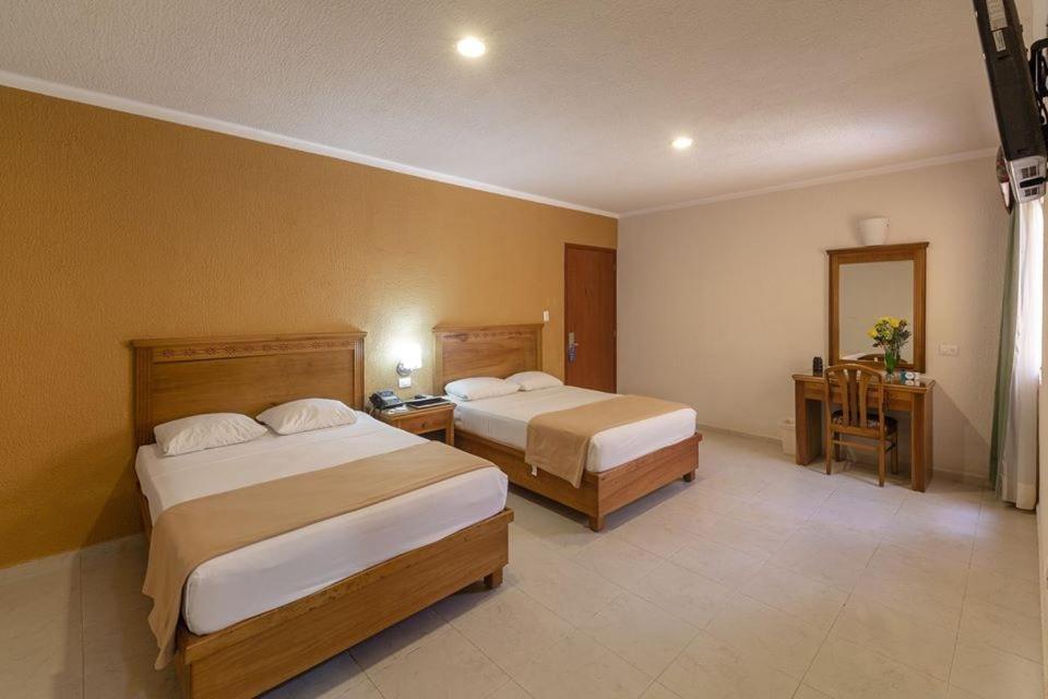Standard Twin Room,1138855462:JPEG