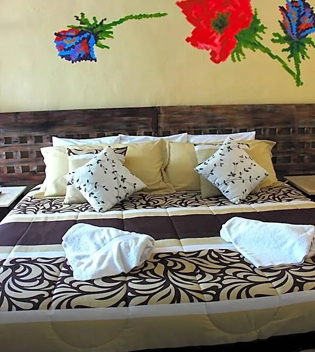 Casa Akbal B&B (Adults Only)-1