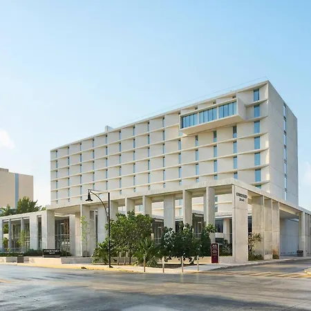 Courtyard By Marriott Merida Downtown-3