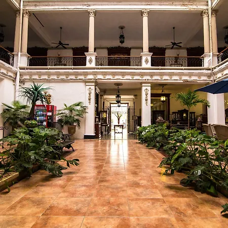 El Gran Hotel-2