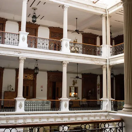 El Gran Hotel-3