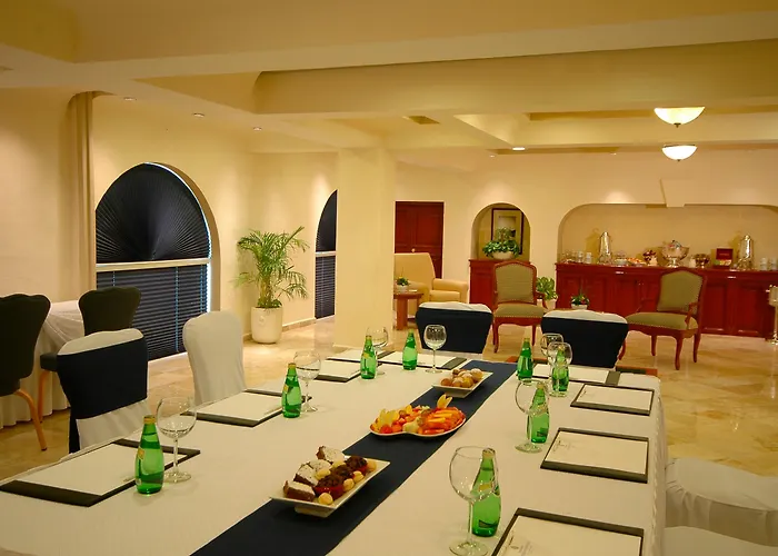 Villa Mercedes Curio Collection By Hilton